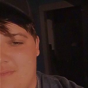 Meet your Posher, Zachary